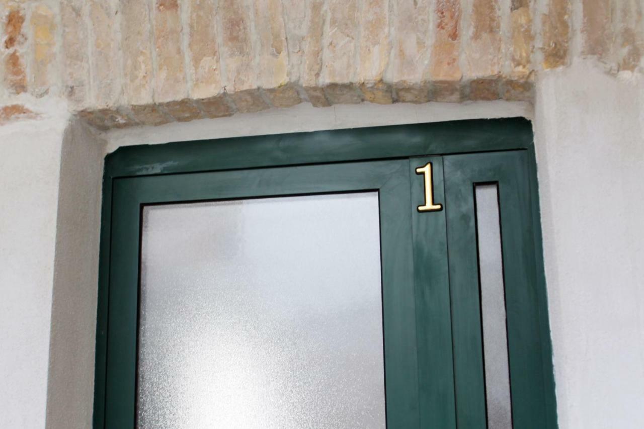 D&n Apartment Vis