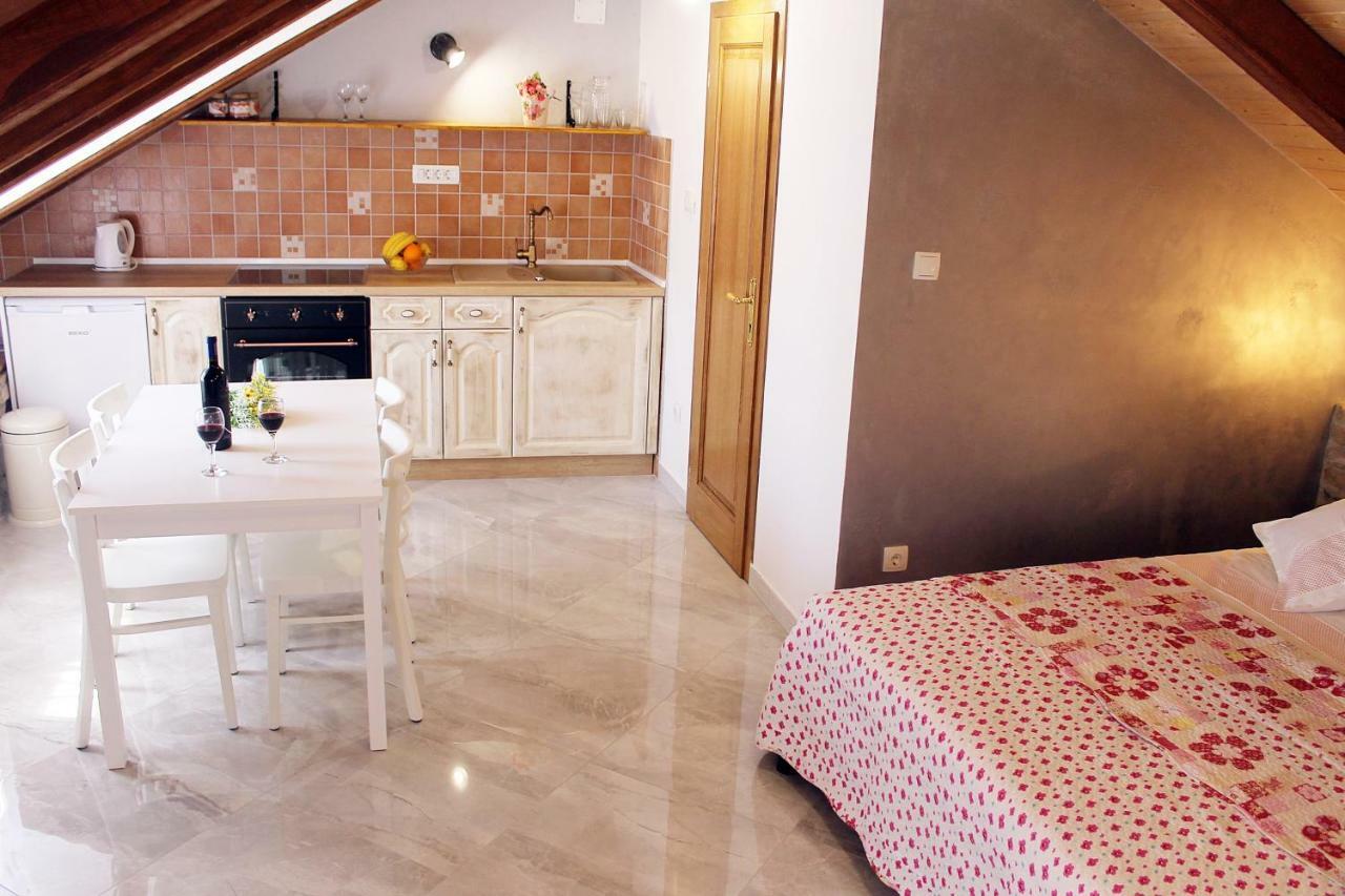 Apartment D&n