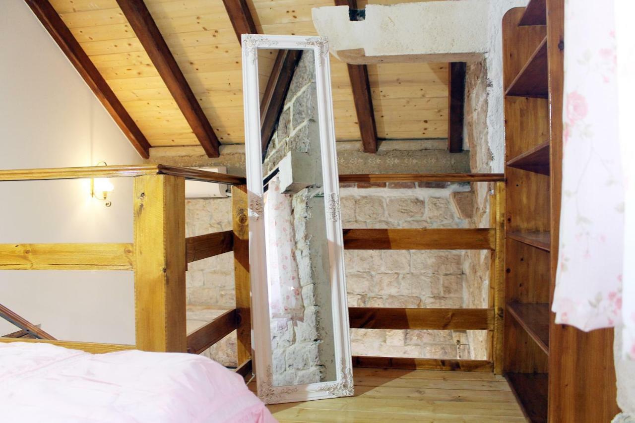 D&n Apartment Vis